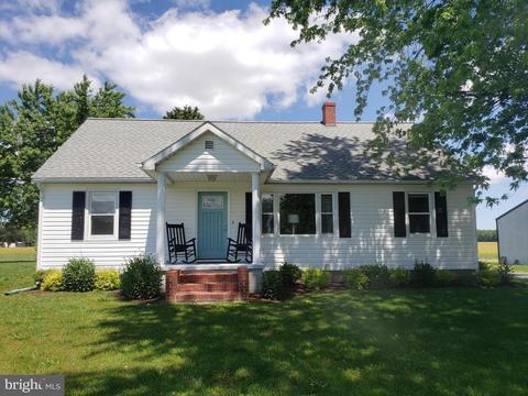 301 E 6th St, Ridgely, MD 21660 photo 2