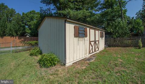 220 S 3rd St, Denton, MD 21629 photo 9