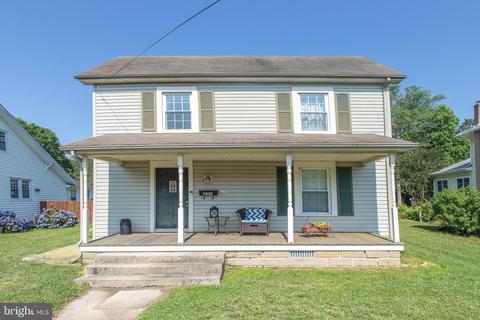 220 S 3rd St, Denton, MD 21629 photo 3