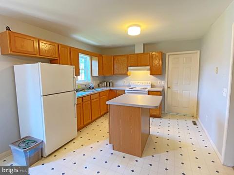 3 Eighth St, Ridgely, MD 21660 photo 8