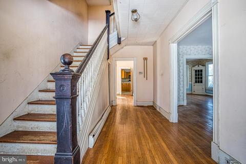 314 S 5th Ave, Denton, MD 21629 photo 3