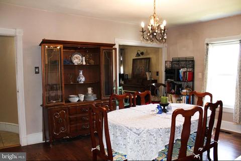 14 N 4th St, Denton, MD 21629 photo 6