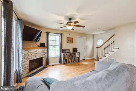 207 Bee Tree Rd, Henderson, MD 21640 photo 4