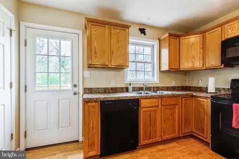 207 Bee Tree Rd, Henderson, MD 21640 photo 6