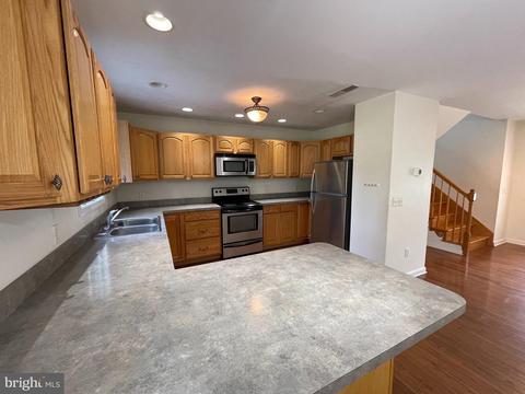 405 Maple Ave, Ridgely, MD 21660 photo 2