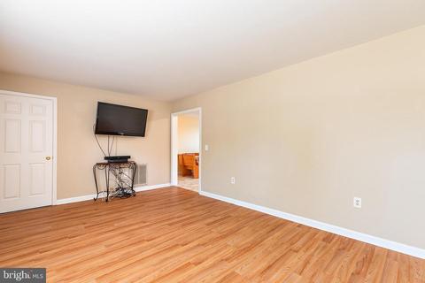 16 Oakview Ct, Ridgely, MD 21660 photo 8