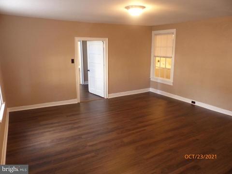 9 N 5th St, Denton, MD 21629 photo 11