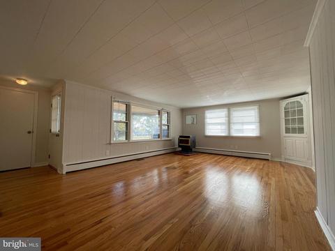 124 Henderson Rd, Henderson, MD 21640 photo 3