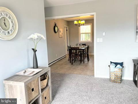 413 Caroline St, Denton, MD 21629 photo 5