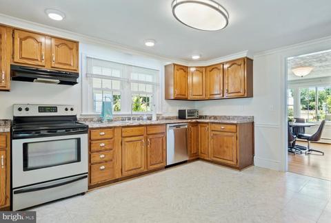 322 S 3rd St, Denton, MD 21629 photo 14