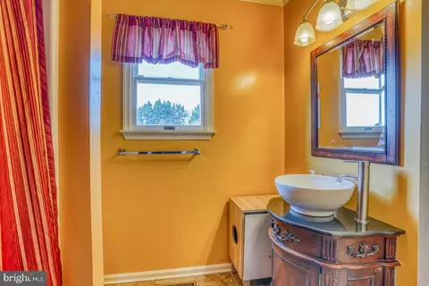 Undisclosed, Denton, MD 21629 photo 26