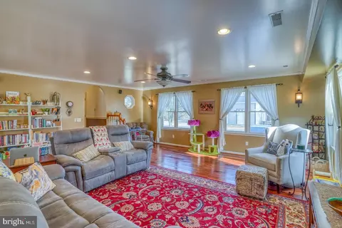 Undisclosed, Denton, MD 21629 photo 18