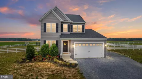 11521 Maplewood Dr, Ridgely, MD 21660