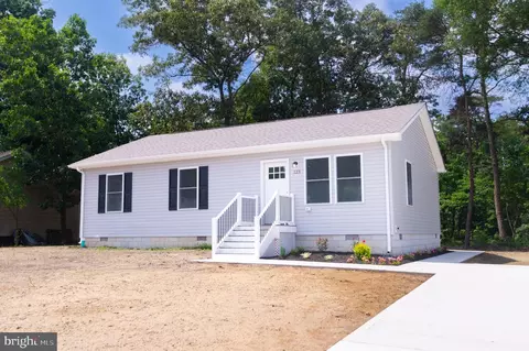 123 Charlotte Ave, Federalsburg, MD 21632