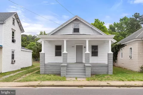322 E Central Ave, Federalsburg, MD 21632