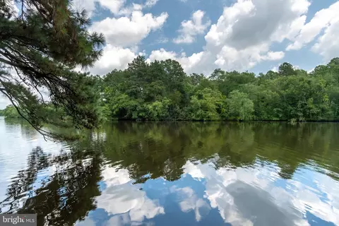 2569 Veterans Dr, Federalsburg, MD 21632