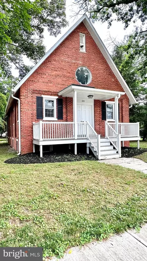 101 Chamber St, Preston, MD 21655
