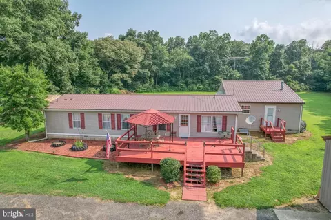 12175 River Rd, Ridgely, MD 21660