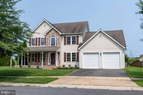 1 Ridgeway Dr, Ridgely, MD 21660