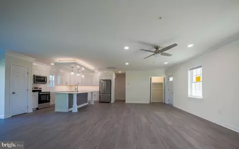 207 W Fourth St, Ridgely, MD 21660 photo 9