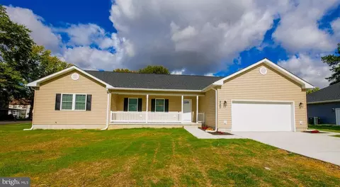 207 W Fourth St, Ridgely, MD 21660