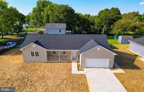 207 W Fourth St, Ridgely, MD 21660 photo 3
