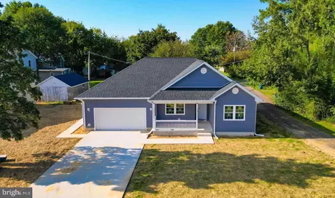 205 W Fourth St, Ridgely, MD 21660