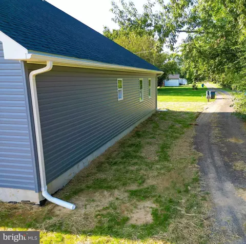 205 W Fourth St, Ridgely, MD 21660 photo 8