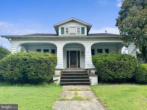 211 Central Ave, Federalsburg, MD 21632