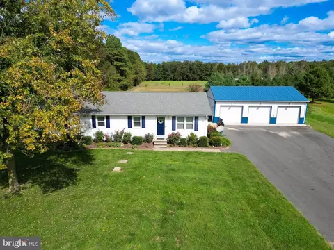 24430 Pinetown Rd, Preston, MD 21655