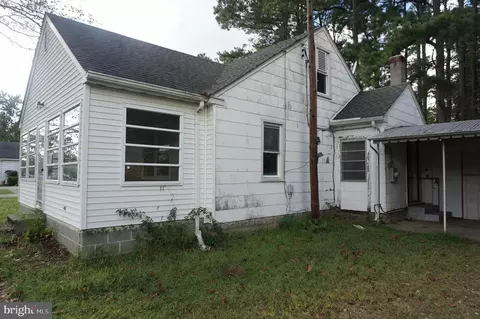 703 Camp Rd, Denton, MD 21629 photo 2