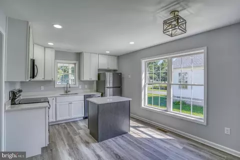 318 S 4th St, Denton, MD 21629 photo 10