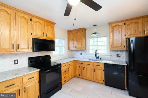 202 Sunset Dr, Denton, MD 21629 photo 12