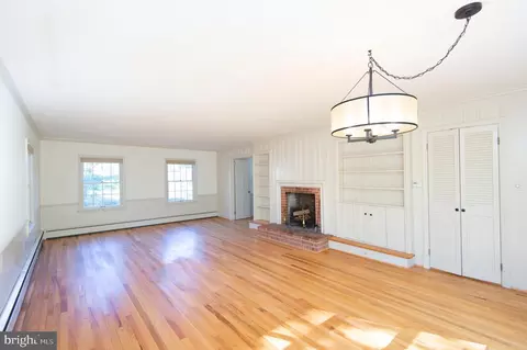 202 Sunset Dr, Denton, MD 21629 photo 9