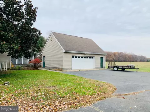 25586 Hignutt Rd, Denton, MD 21629 photo 5
