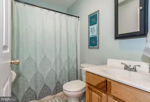 Bath - 5 E 5th St, Ridgely, MD 21660 photo 4 of 4