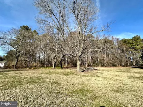 Exterior - 1111 Camp Rd, Denton, MD 21629 photo 7 of 12