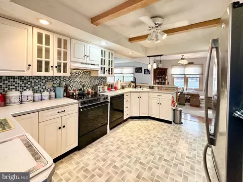 Kitchen - 1111 Camp Rd, Denton, MD 21629 photo 9 of 9