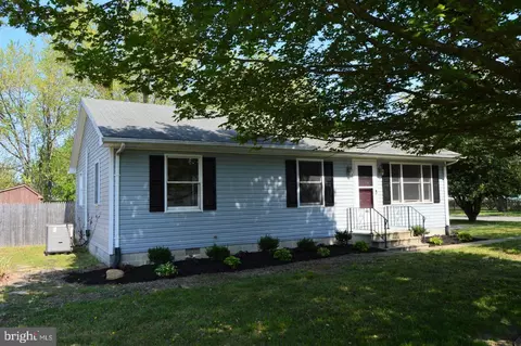 408 Maple Ave, Ridgely, MD 21660