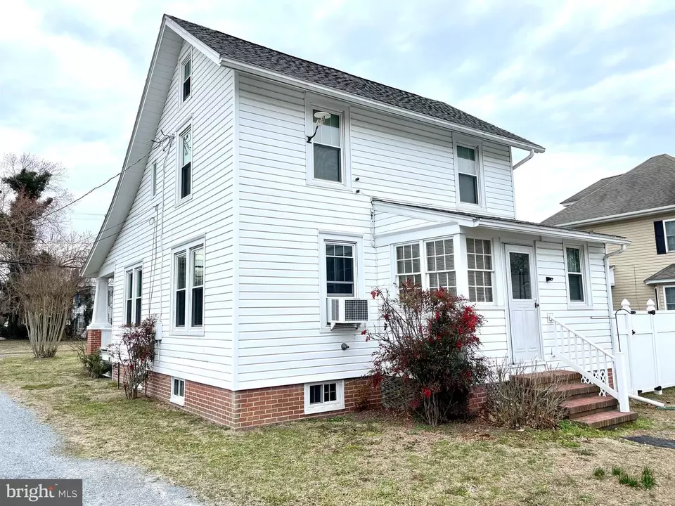 Exterior - 613 Old Denton Rd, Federalsburg, MD 21632 photo 3 of 6
