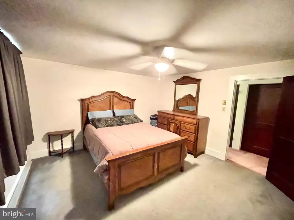 Bedroom - 613 Old Denton Rd, Federalsburg, MD 21632 photo 2 of 4