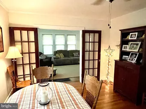 Dining - 613 Old Denton Rd, Federalsburg, MD 21632 photo 1 of 3
