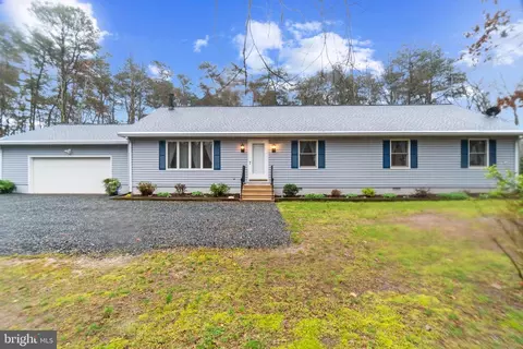 12503 Gardner Ln, Greensboro, MD 21639