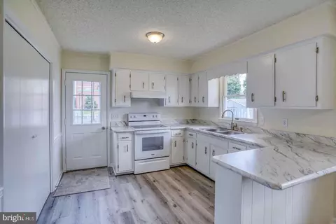 125 S 4th St, Denton, MD 21629 photo 9
