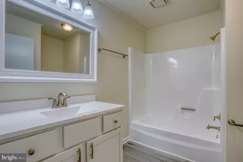 125 S 4th St, Denton, MD 21629 photo 22