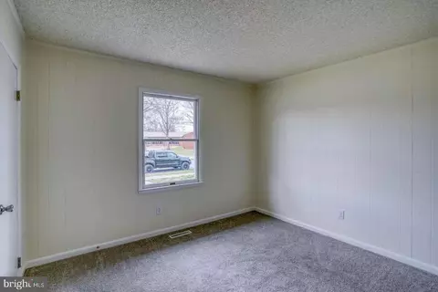 125 S 4th St, Denton, MD 21629 photo 18