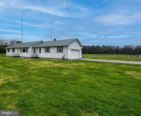 10719 Greensboro Rd, Denton, MD 21629