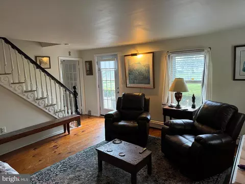 Living - 4439 Bethlehem Rd, Preston, MD 21655 photo 4 of 5