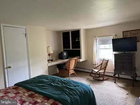 Bedroom - 4439 Bethlehem Rd, Preston, MD 21655 photo 3 of 12
