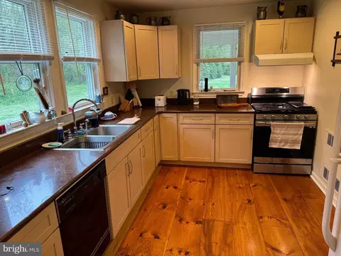 Kitchen - 4439 Bethlehem Rd, Preston, MD 21655 photo 6 of 6